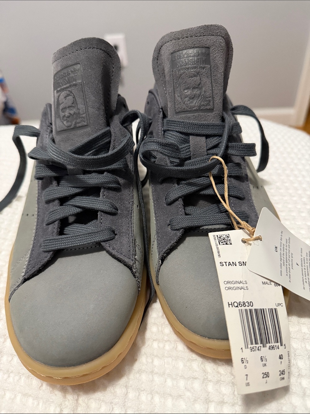 adidas Stan Smith Low-Top Sneakers in Grey with Gum Sole